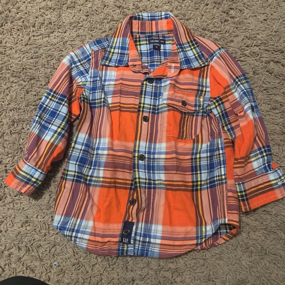 Baby gap button down shirt